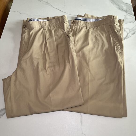 Tommy Hilfiger Pants Mens 40x32 (act 40x31) Khaki Chino Classic Tan *Lot of 2* - Picture 1 of 13